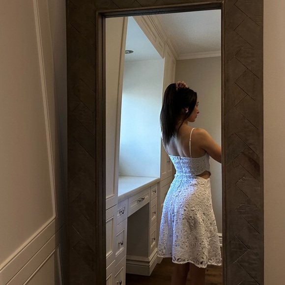 White Lace Dress by Guess - Picture 4 of 6